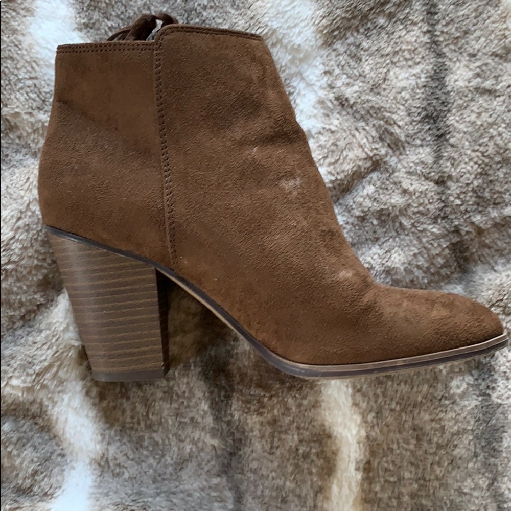 BOOTIES - Picture 4 of 5